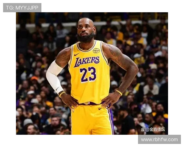 轰381310破纪录詹皇致敬